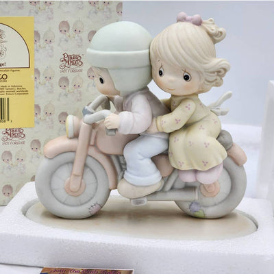 Capturing Love and Nostalgia: The Magic of Precious Moments Figurines