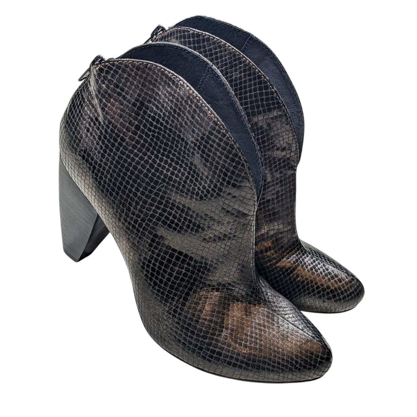 Born Boots Womens 7.5 Pewter Ankle Woodlyn Heeled Booties Western Style w02513