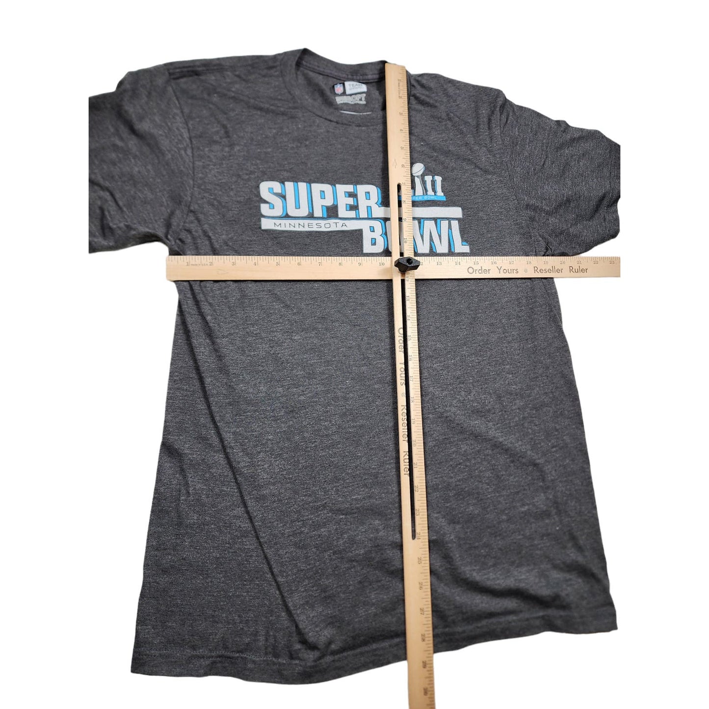 NFL Team Apparel Minnesota Super Bowl 52 Mens Large Soft T Shirt Short Sleeve