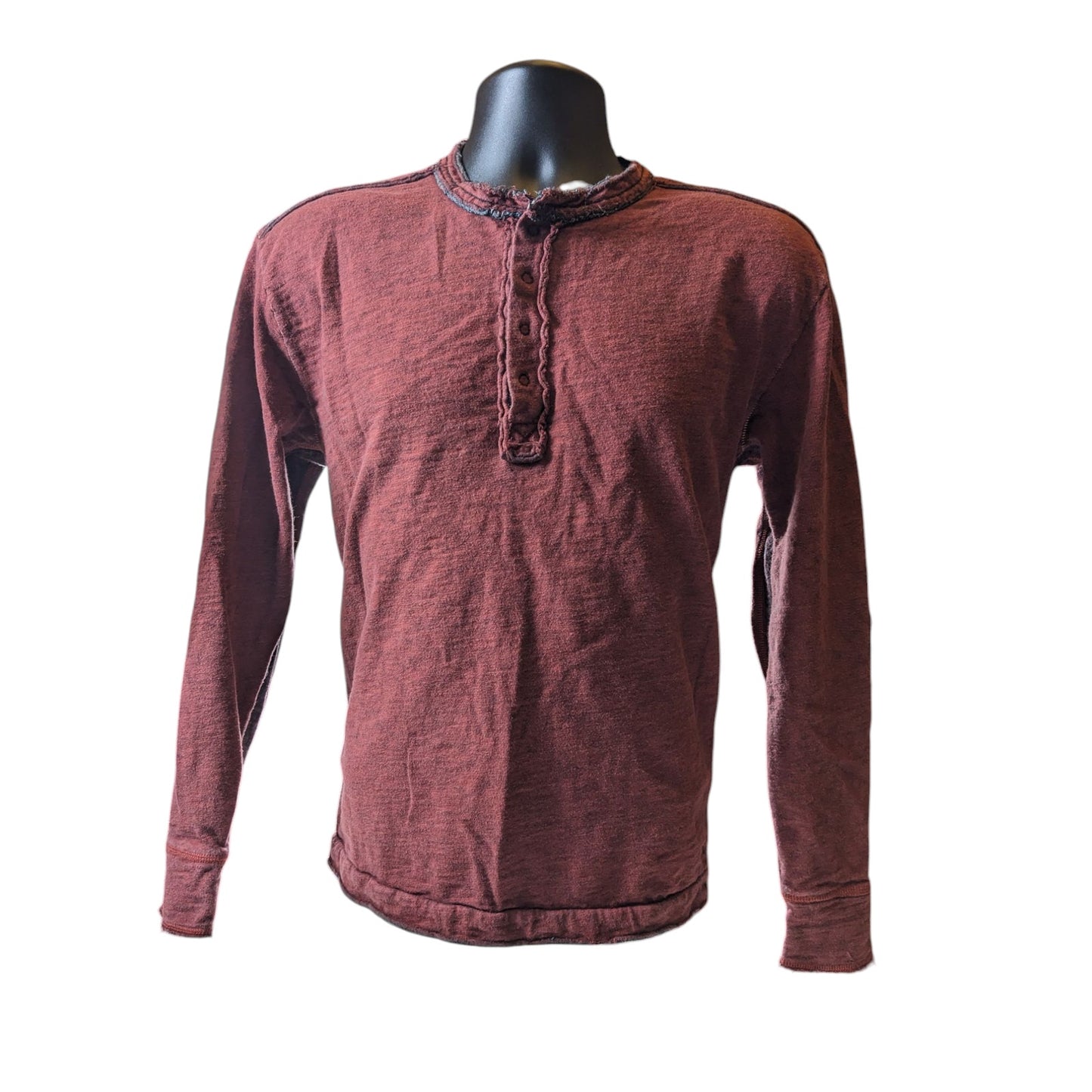 32 Bar Blues Henley Mens Medium Burgundy Long Sleeve Distressed Look Elbow Patch