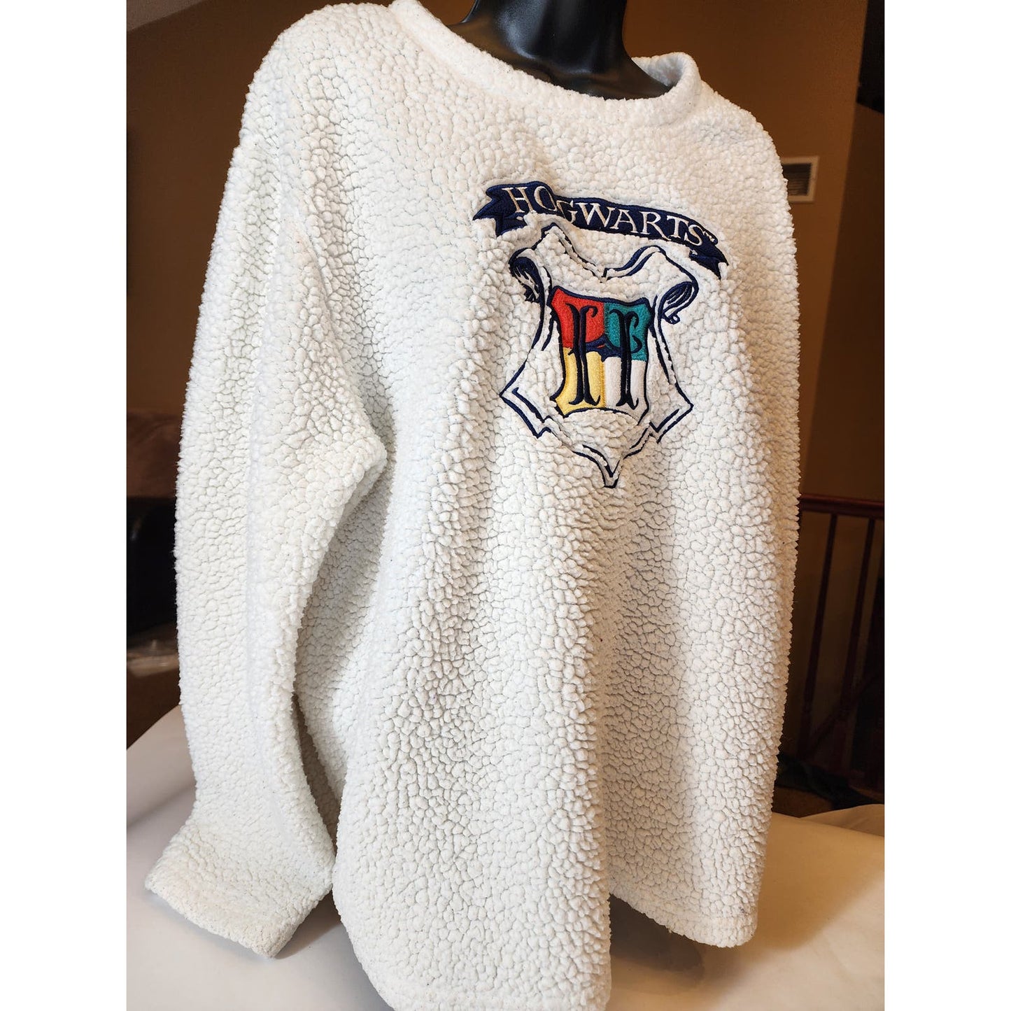 Harry Potter Hogwarts Sleepwear Womens XL White Faux Sherpa Pullover Loungewear