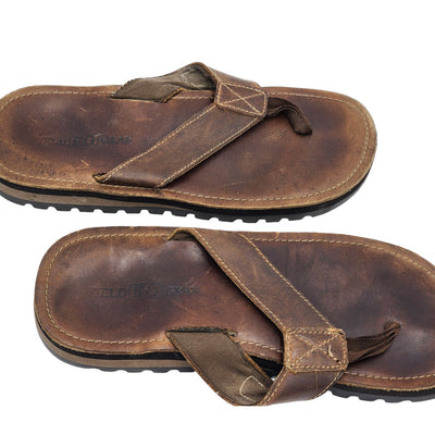 Field Gear Sandals Men 9 Brown Leather FlipFlop Outdoor Adventure Vacation Beach