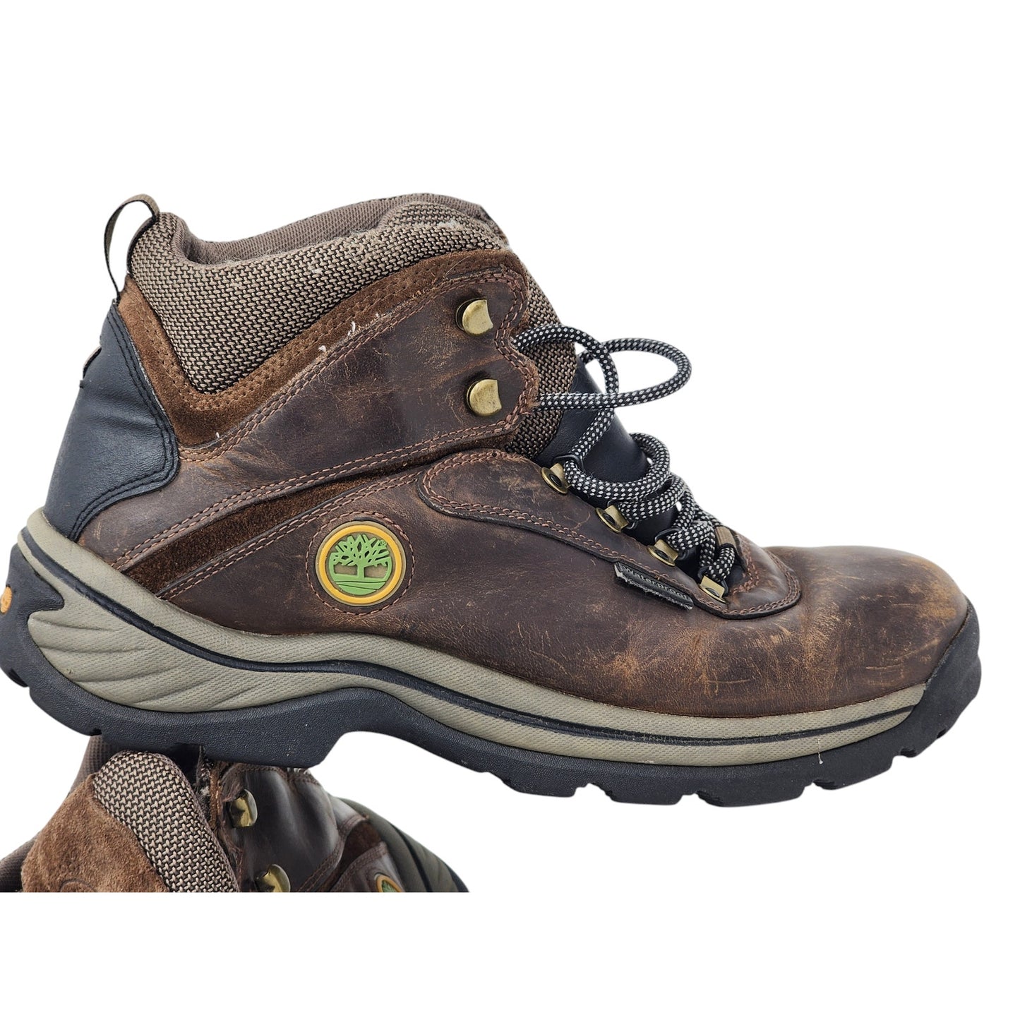 Timberland Boots Mens 10.5M Leather Hiking Waterproof Outdoor Trekking 12135