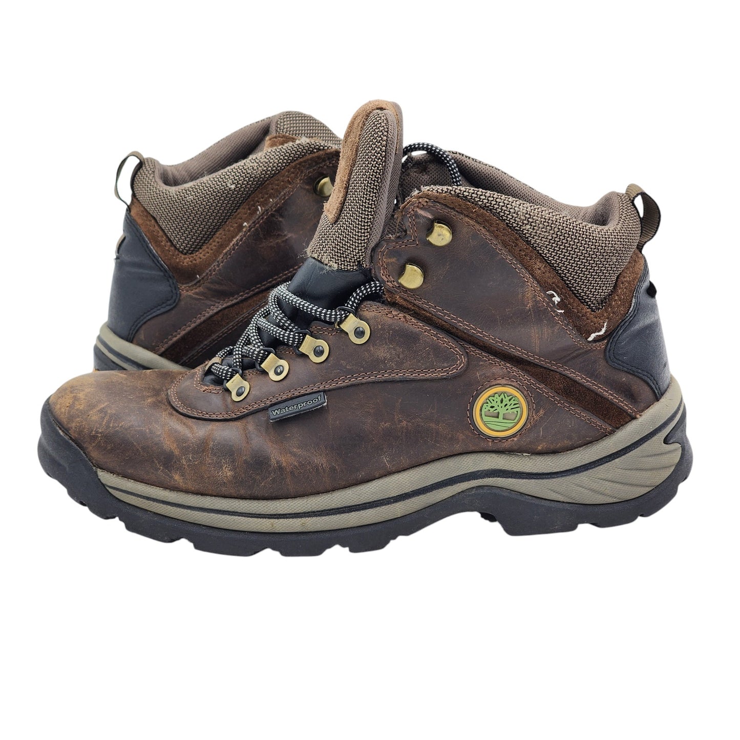 Timberland Boots Mens 10.5M Leather Hiking Waterproof Outdoor Trekking 12135