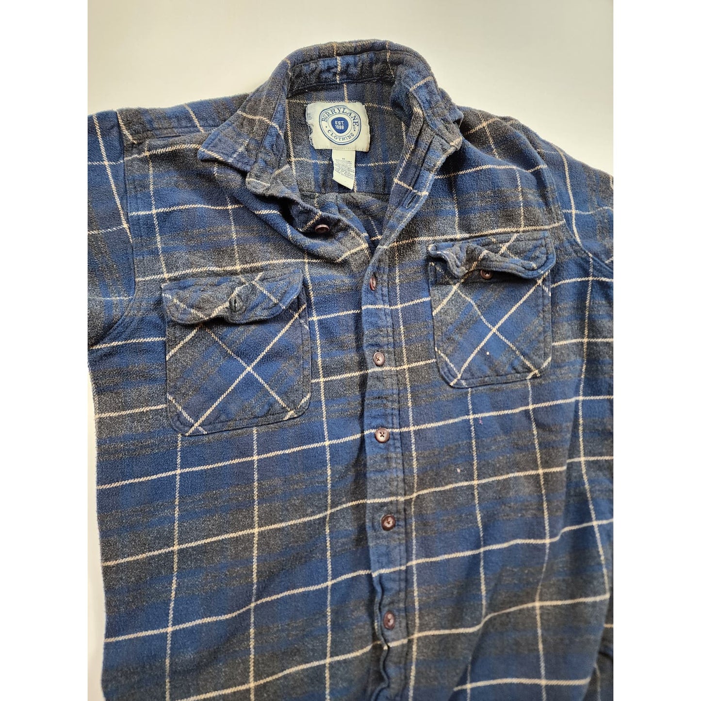 Burry Lane Flannel Shirt Mens Medium Classic Rugged Plaid Long Sleeve Button Up