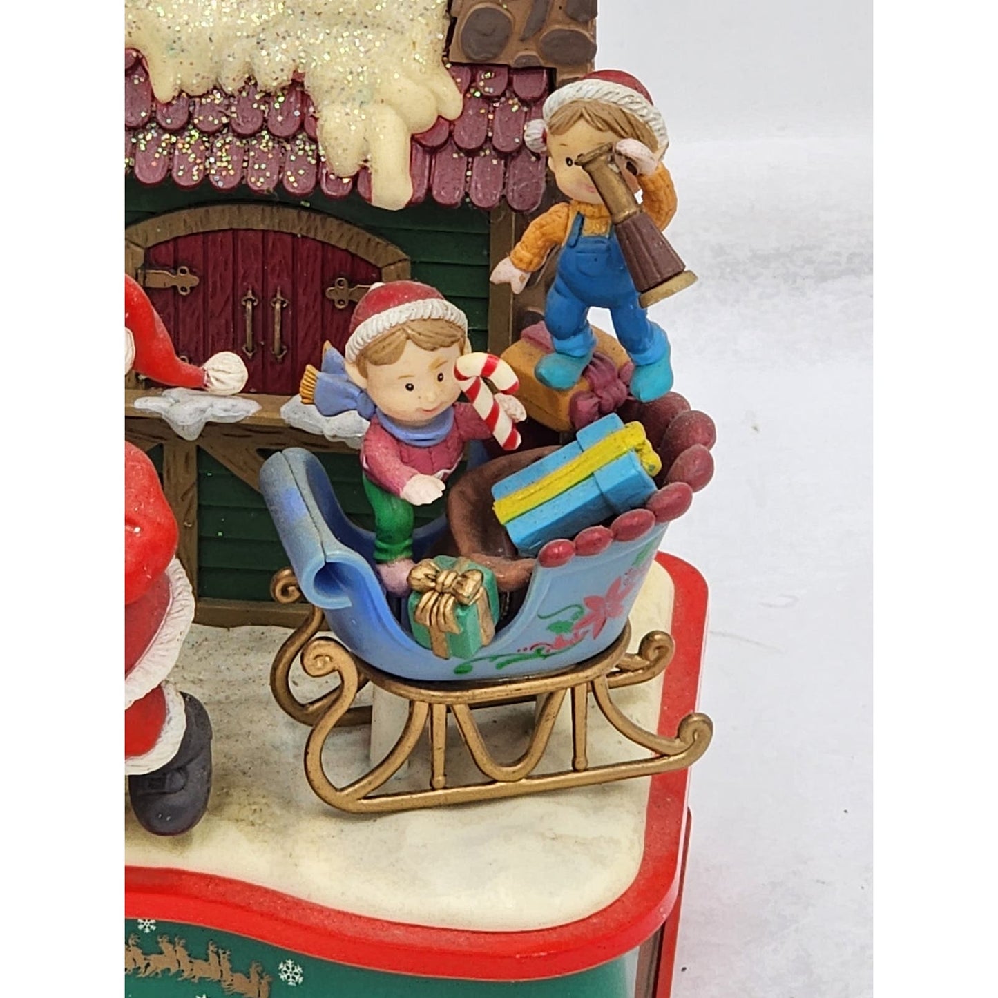 Lustre Fame Santa Claus Coming To Town Animated Music Box Holiday Vintage 1995
