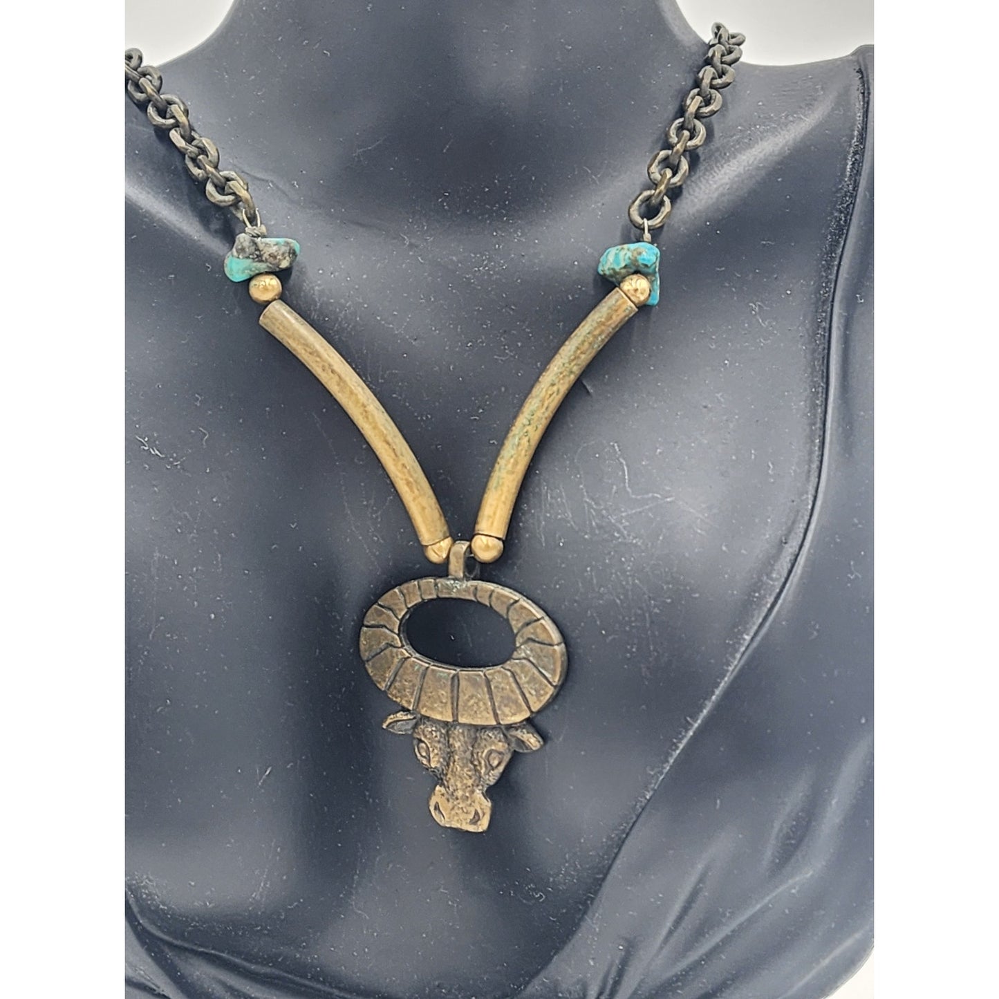 Southwestern Style Jewelry Cattle Necklace Longhorn Pendant Turquoise Handmade