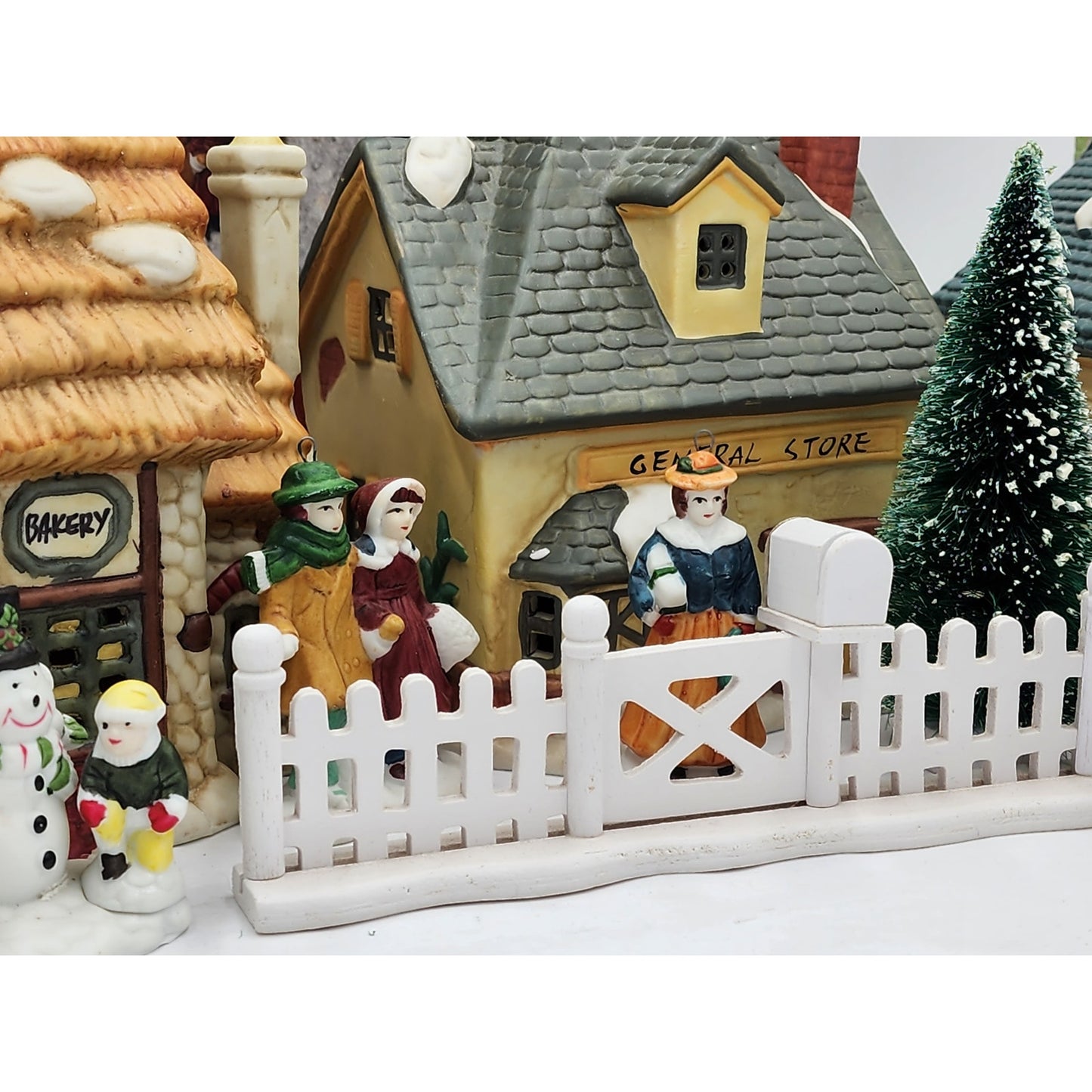 Vintage Christmas Village 12PC Building Church Bakery General Store People W/Box