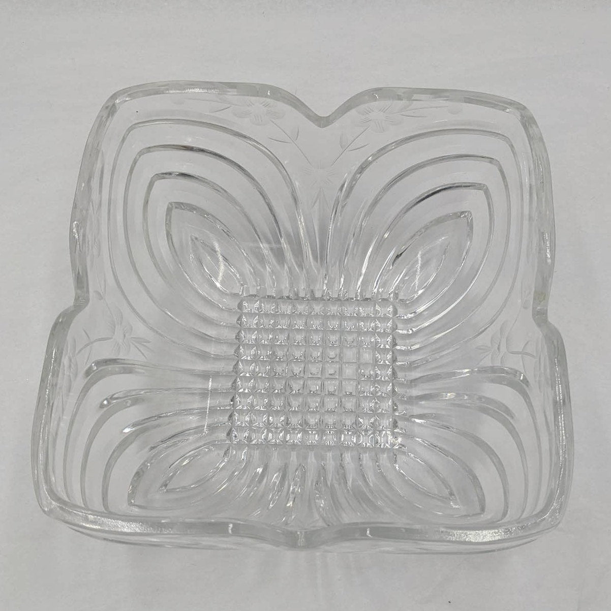 Vintage Glass Square Crystal Dish Flower Petal Centerpiece Serving Bowl Candy