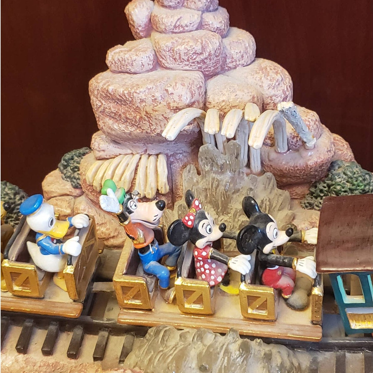 Disney Big Thunder Mountain Rollercoaster Sculpture Statue Ron Lee Limited COA