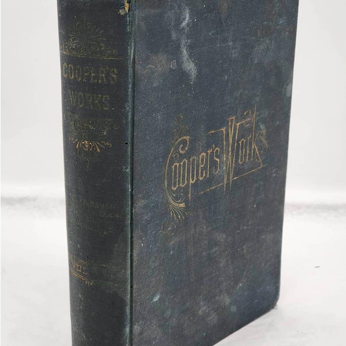 Works Of J Fenimore Cooper Volume 10 Headsman Lionel Lincoln Heidenmaurer 1891