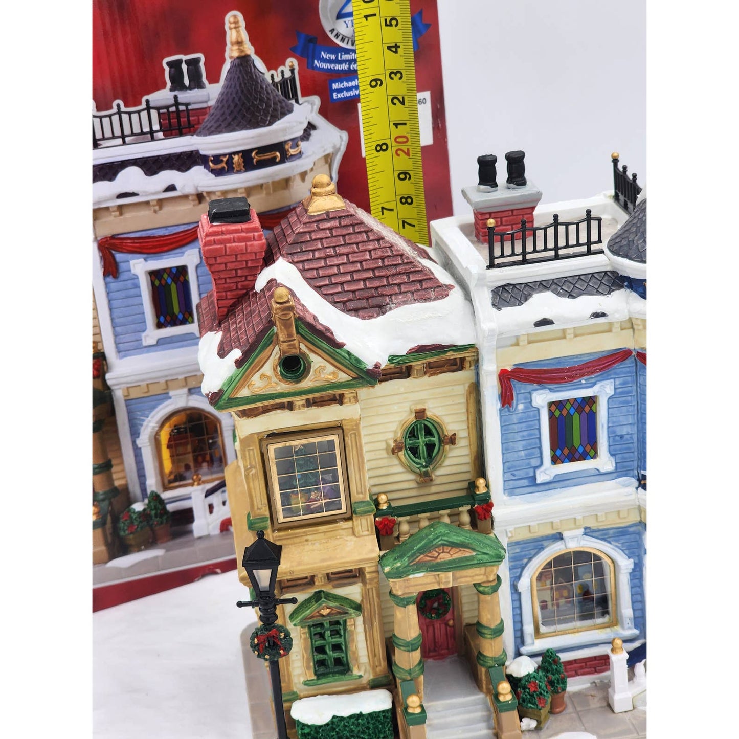 Lemax Christmas Village Christmas In The City 25th Yr Lighted Building W/Box