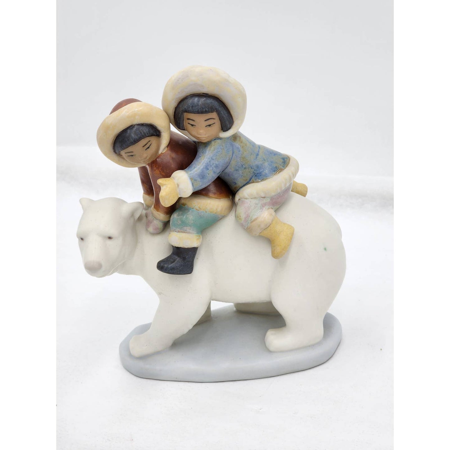 Lladro Figurine Eskimo Rider 2270 Inuit Children Riding Polar Bear Winter Retire