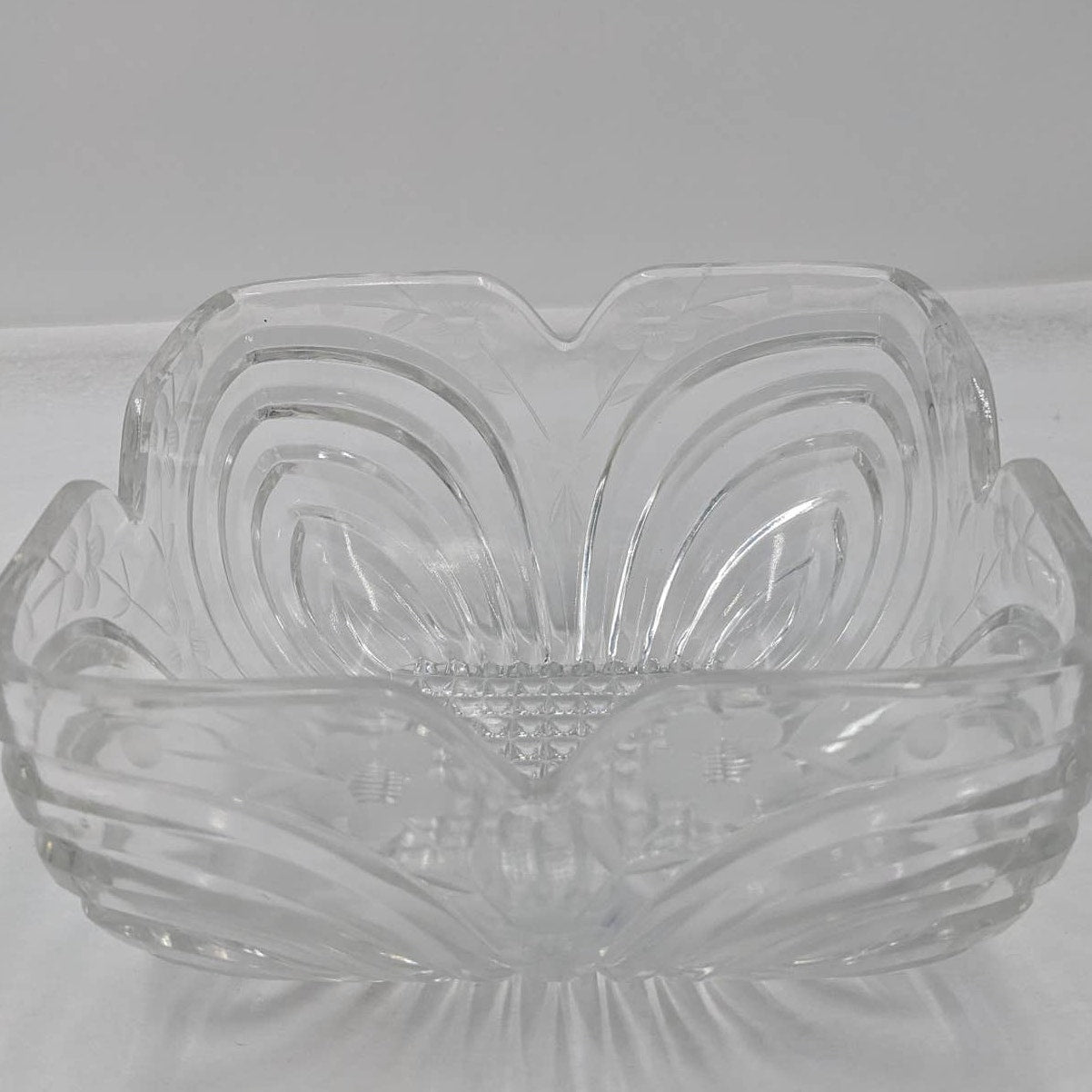 Vintage Glass Square Crystal Dish Flower Petal Centerpiece Serving Bowl Candy