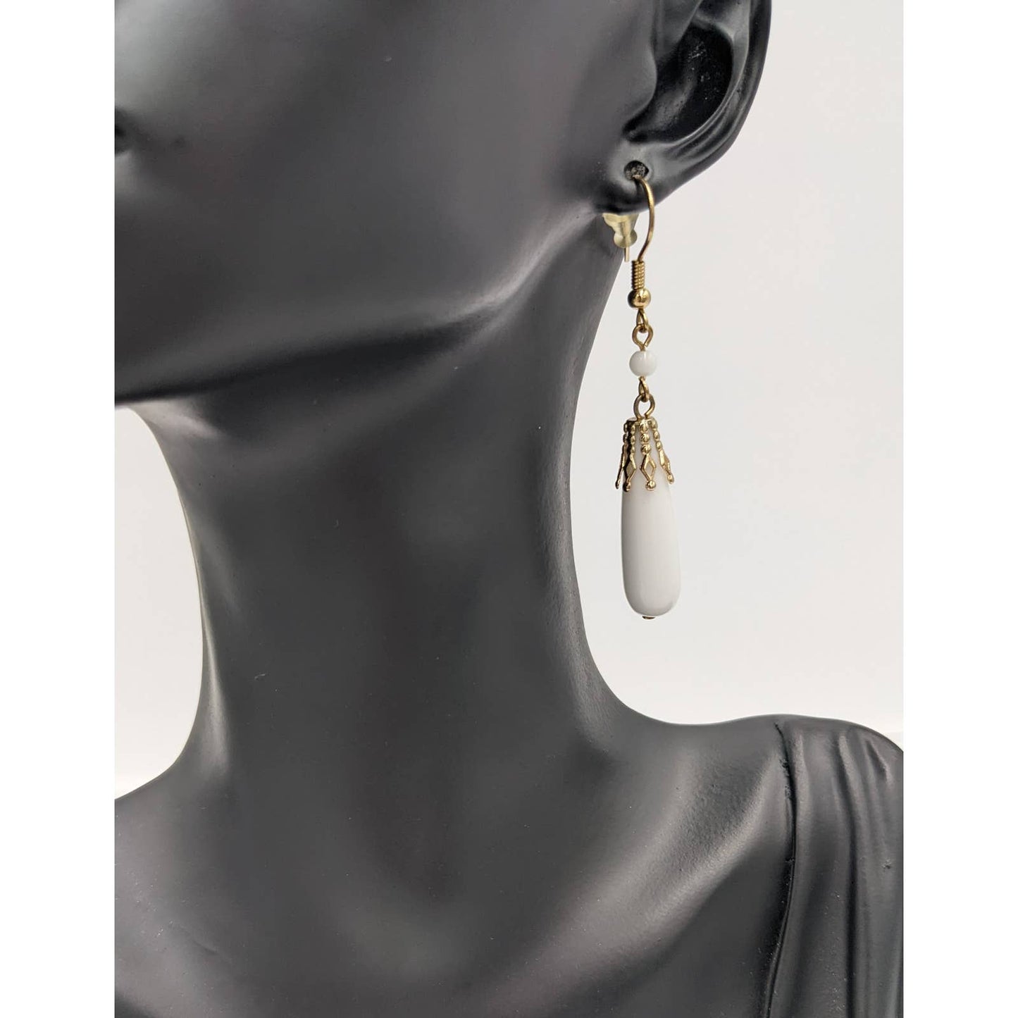 Dangle Drop Earrings Pair Women White Elegant Classy Fashion Jewelry