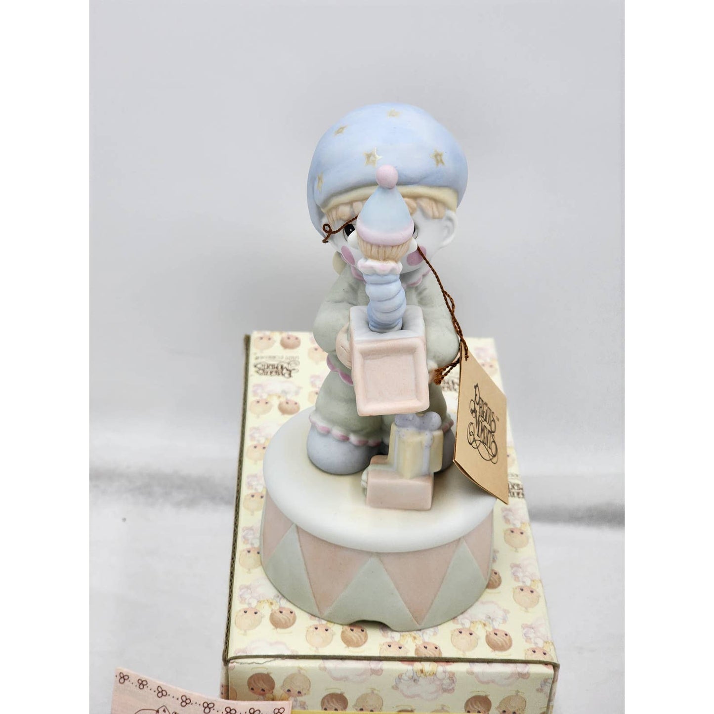 Precious Moments Figurine God Sent You Just In Time 15504 Music Box 1985 Box Tag