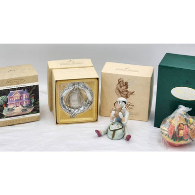 Hallmark Lot 4  Keepsake Ornaments Christmas Time Mime Jolly Holly Santa Limited