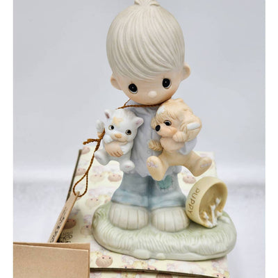 Precious Moments Figurine Blessed Are The Peacemakers E-3107 Box Tags