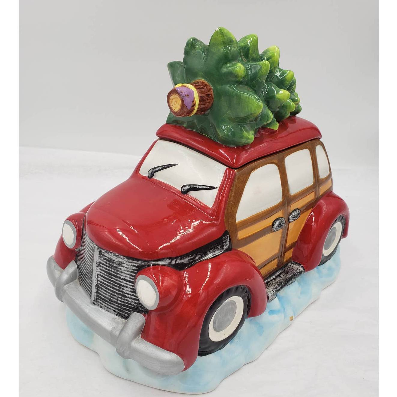 VTG Red Woody Station Wagon Cookie Jar w/Christmas Tree Roof Cover Holiday Time