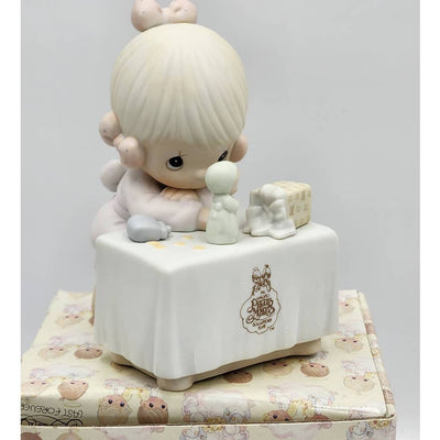 Precious Moments Figurine My Happiness C0010 1990 Symbol Membership Box Tag