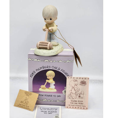 Precious Moments Figurine Mow Power To Ya PM892 1989 Members Only Box Tags