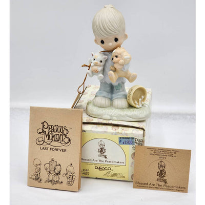 Precious Moments Figurine Blessed Are The Peacemakers E-3107 Box Tags