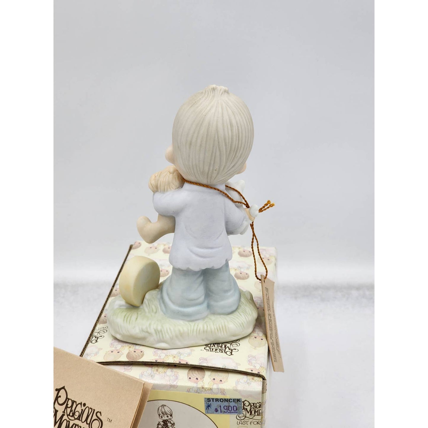 Precious Moments Figurine Blessed Are The Peacemakers E-3107 Box Tags