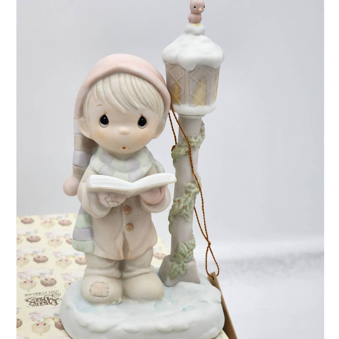 Precious Moments Figurine O Come All Ye Faithful Caroler E-2353 Box Tags