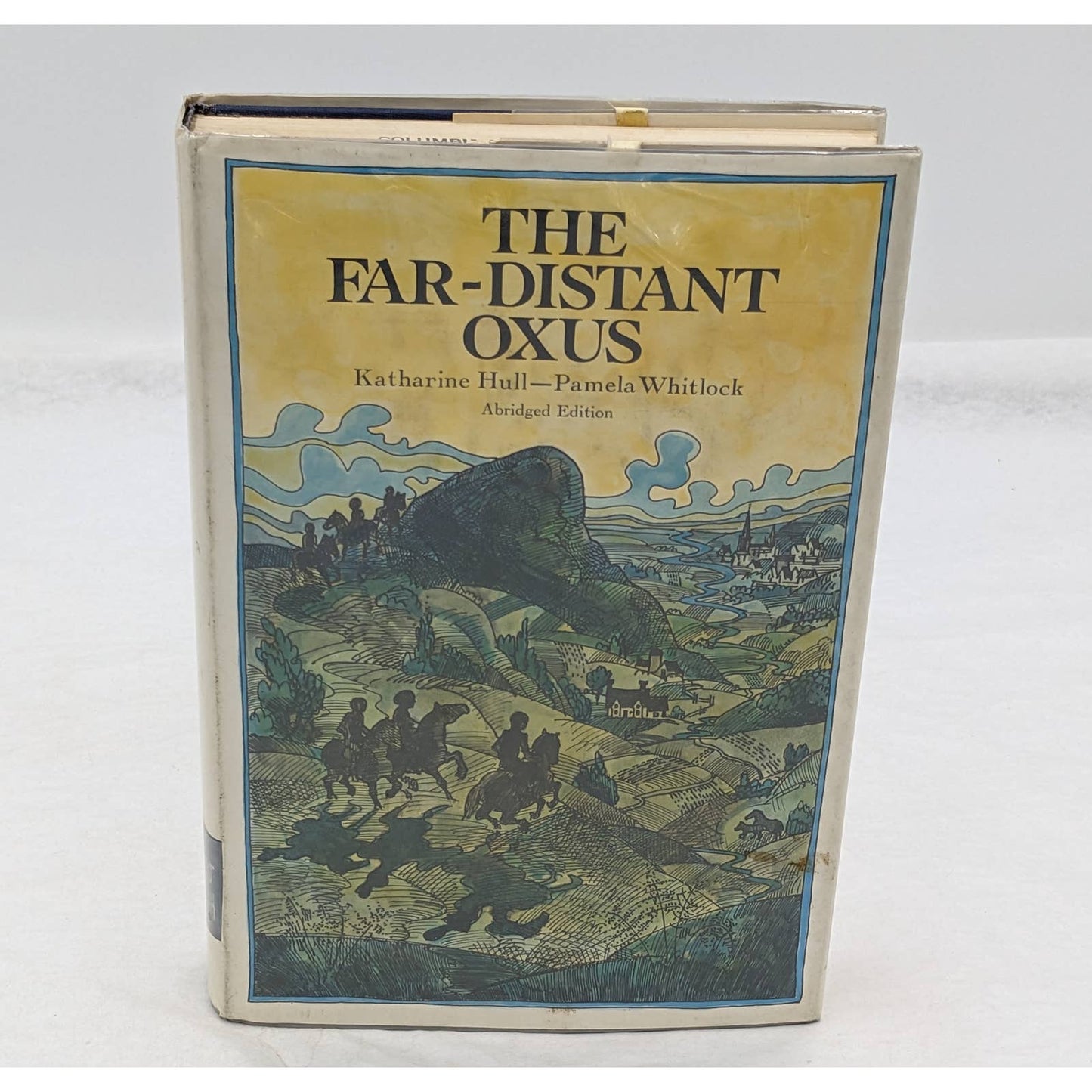 Far-Distant Oxus By Katharine Hull Pamela Whitlock Abridged Edition Vintage 1969