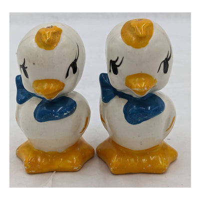 Vintage Duckling Little Chicks Salt Pepper Shaker Pair Set Adorable