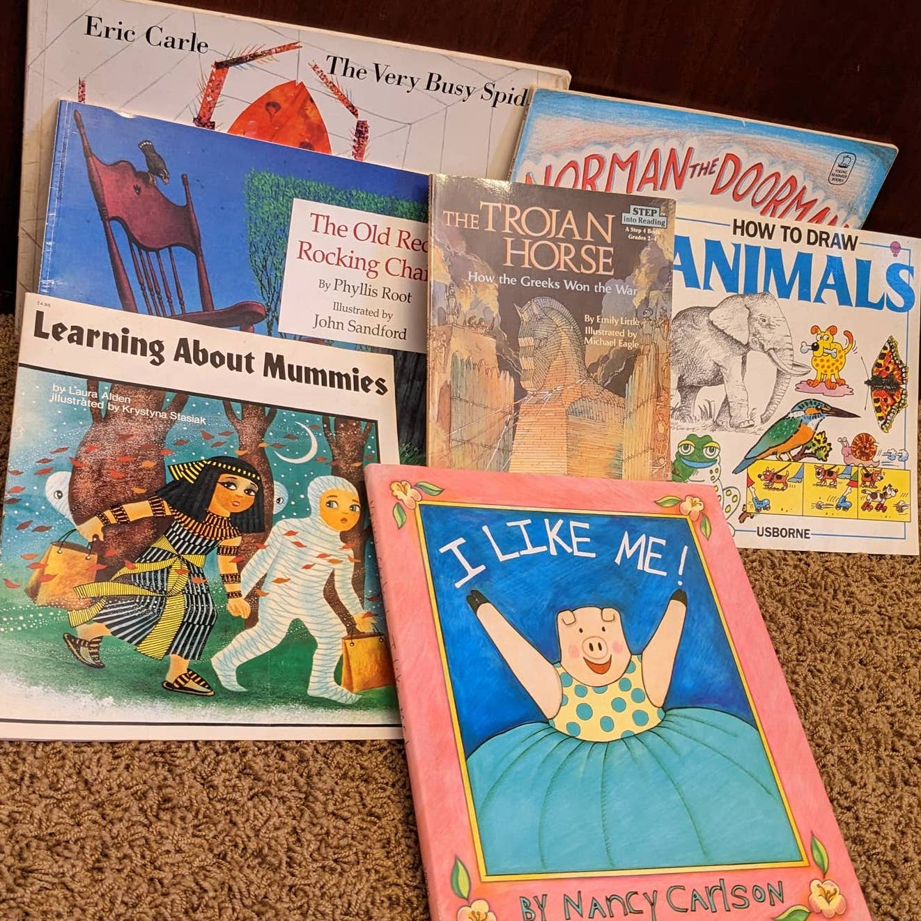 Childrens Book Lot Vintage Trojan Horse, Mummies, Draw Animal, I Like Me, Spider