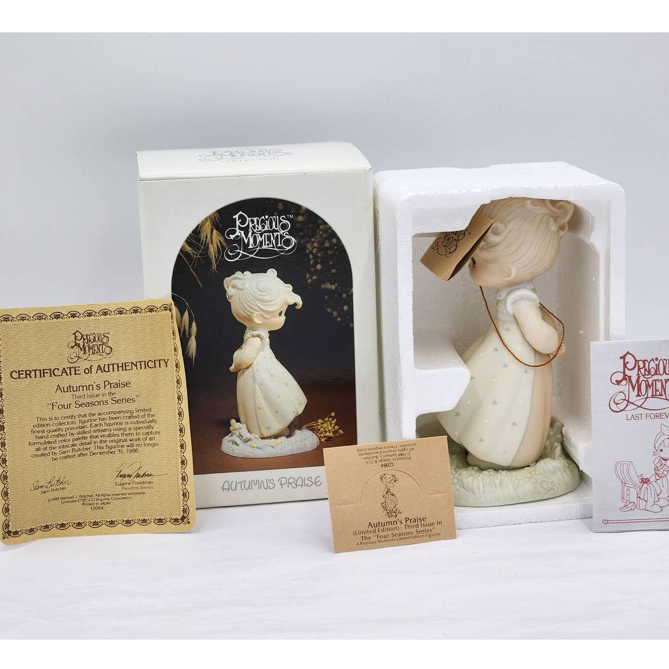 Precious Moments Figurine Autumn Praise Four Seasons Series 12084 W/Box COA