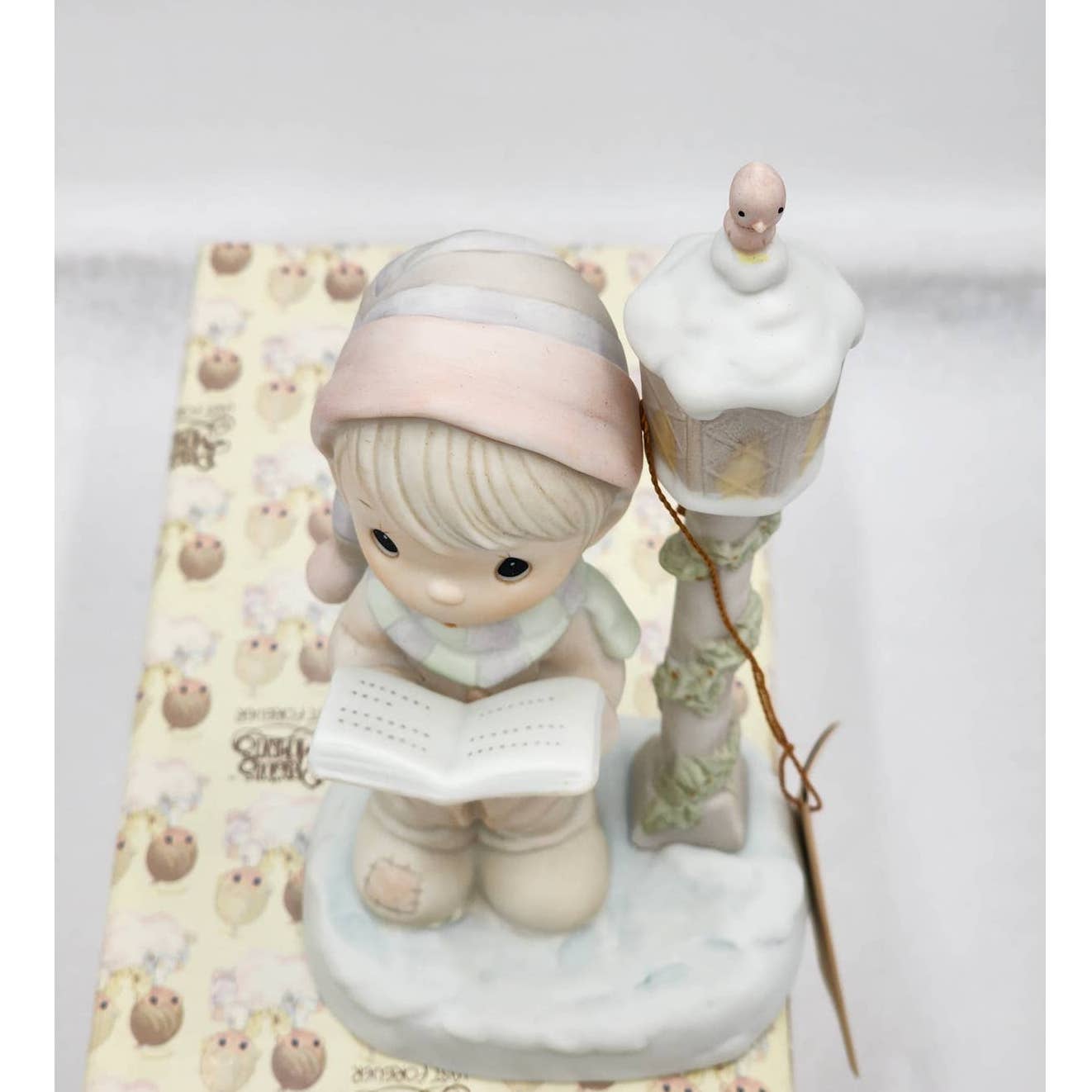 Precious Moments Figurine O Come All Ye Faithful Caroler E-2353 Box Tags