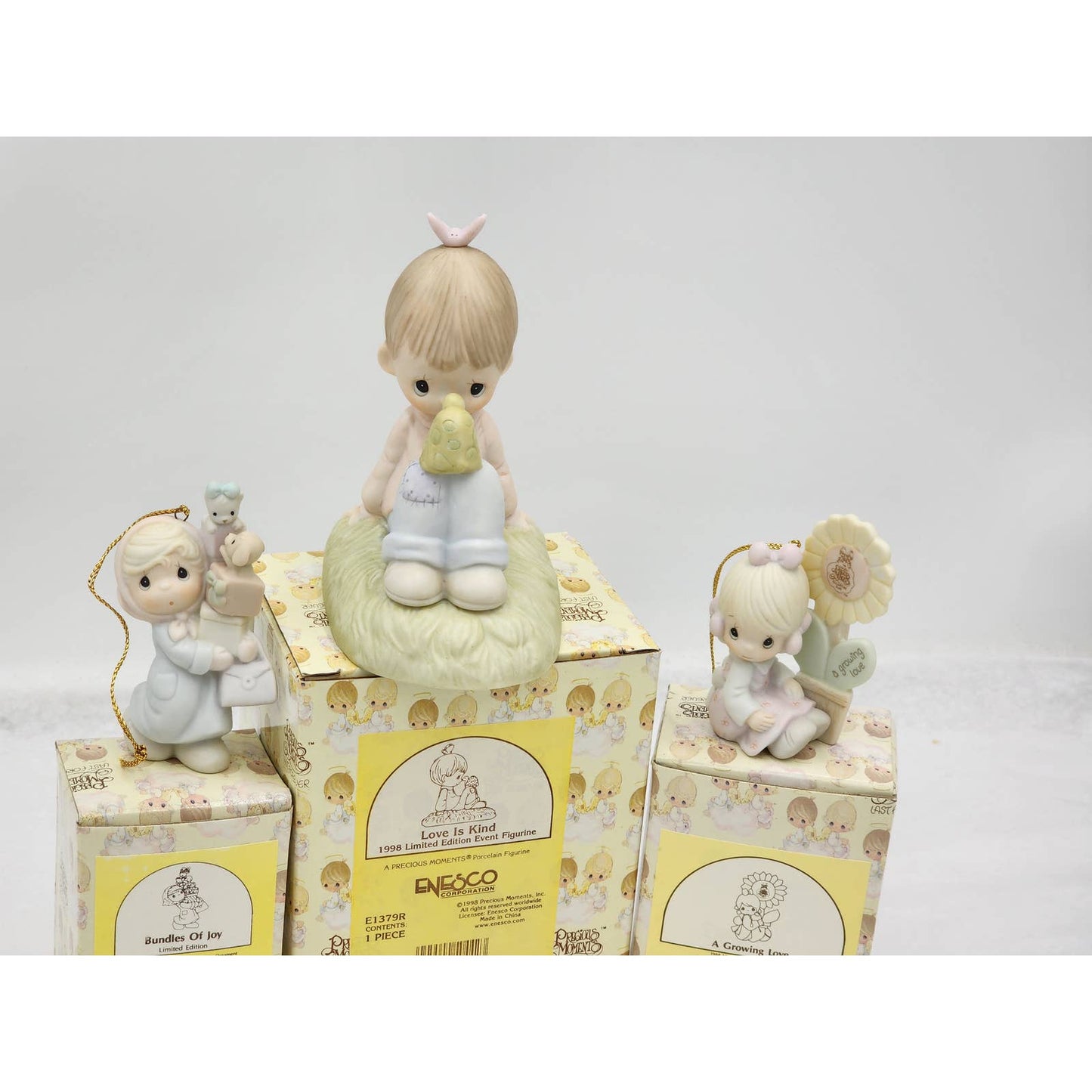 Precious Moments Love Is King, Bundles Of Joy, Growing Love Vintage W/Box