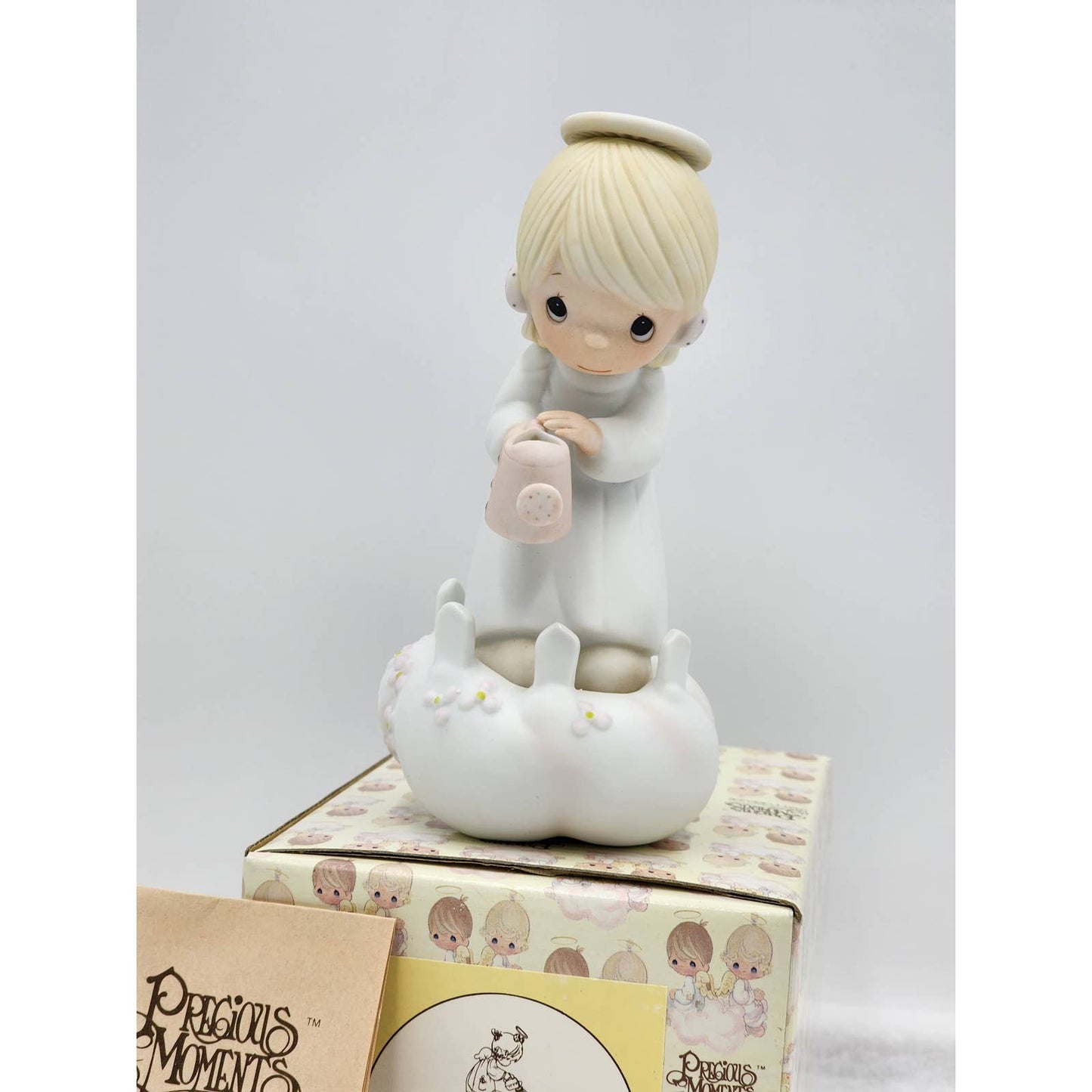 Precious Moments Figurine Sending You A Rainbow Heavenly HaloE-9288 Box Tags