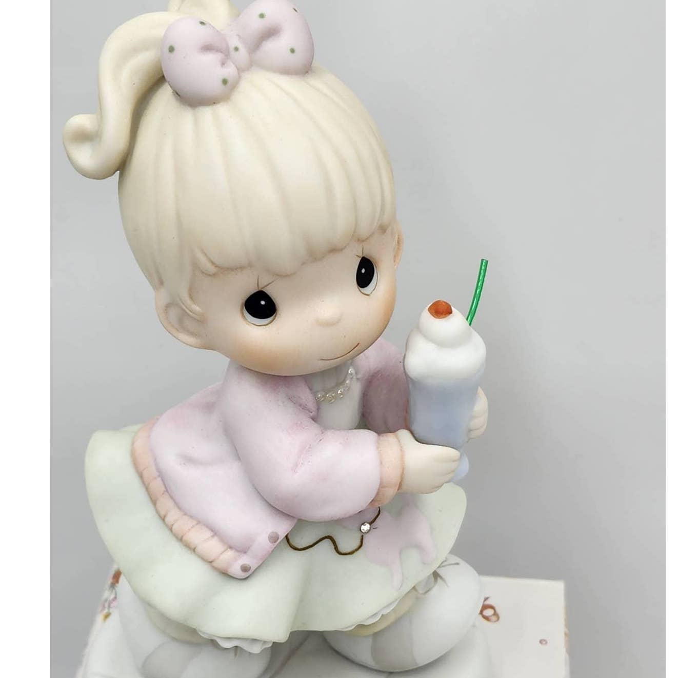 Precious Moments Figurine Our Club Is Soda-Licious 1996 Members Only PM962 Box