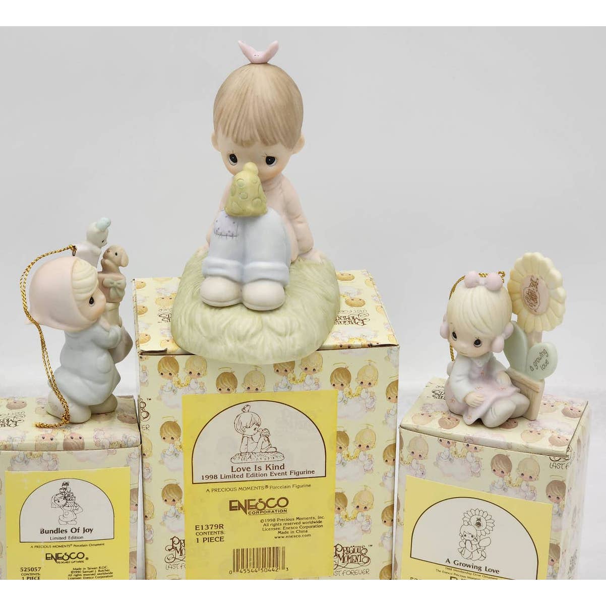 Precious Moments Love Is King, Bundles Of Joy, Growing Love Vintage W/Box