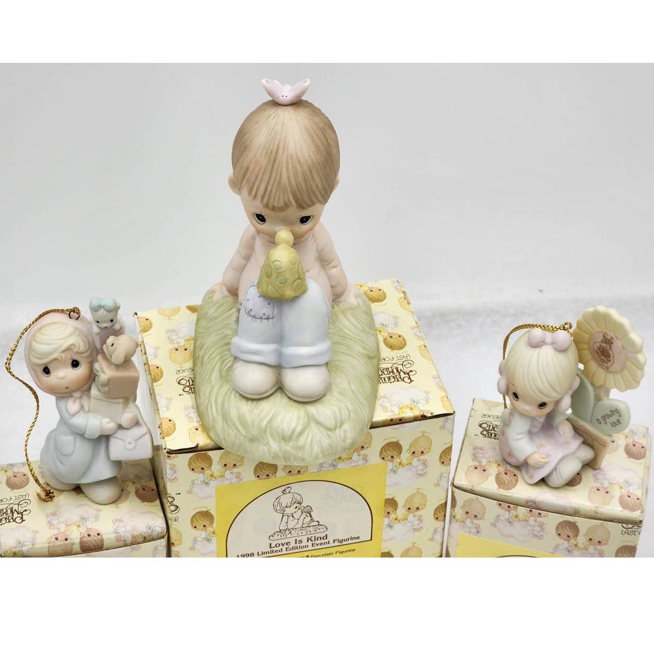 Precious Moments Love Is King, Bundles Of Joy, Growing Love Vintage W/Box