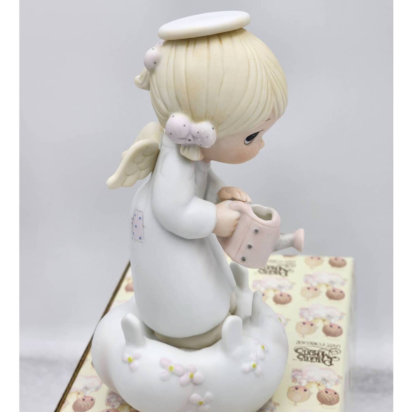 Precious Moments Figurine Sending You A Rainbow Heavenly HaloE-9288 Box Tags