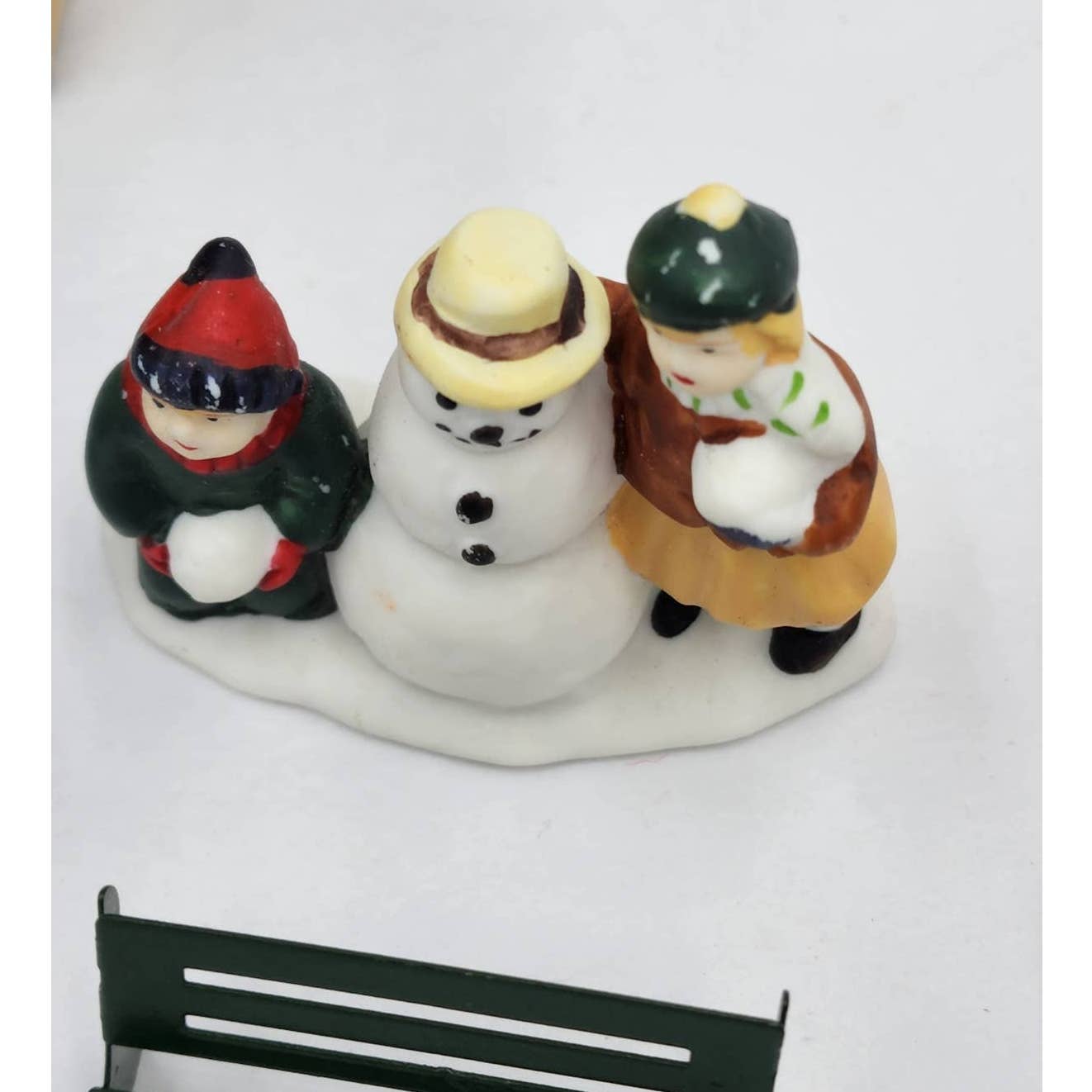 Vintage Christmas Village Figurines Mixed Lot 6 Avon Country Bench, Carolers